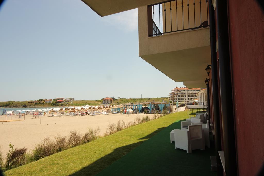 Menada Rocamar Apartments Carevo Exterior foto